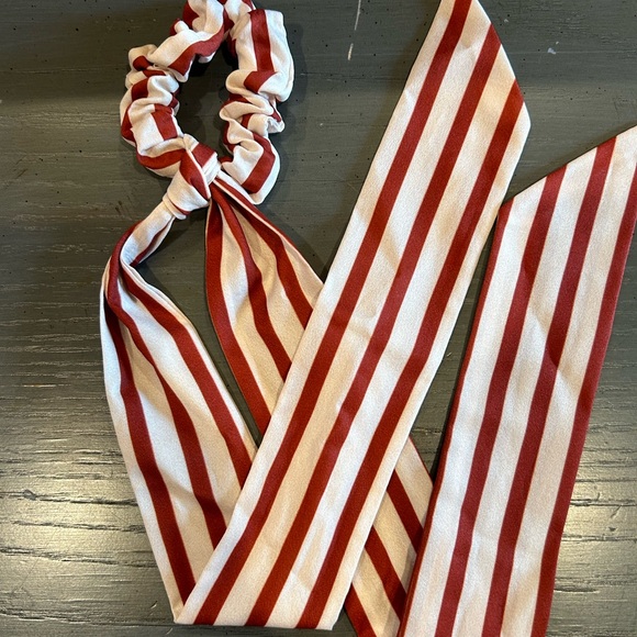 Striped Scarf Scrunchie - Picture 3 of 5